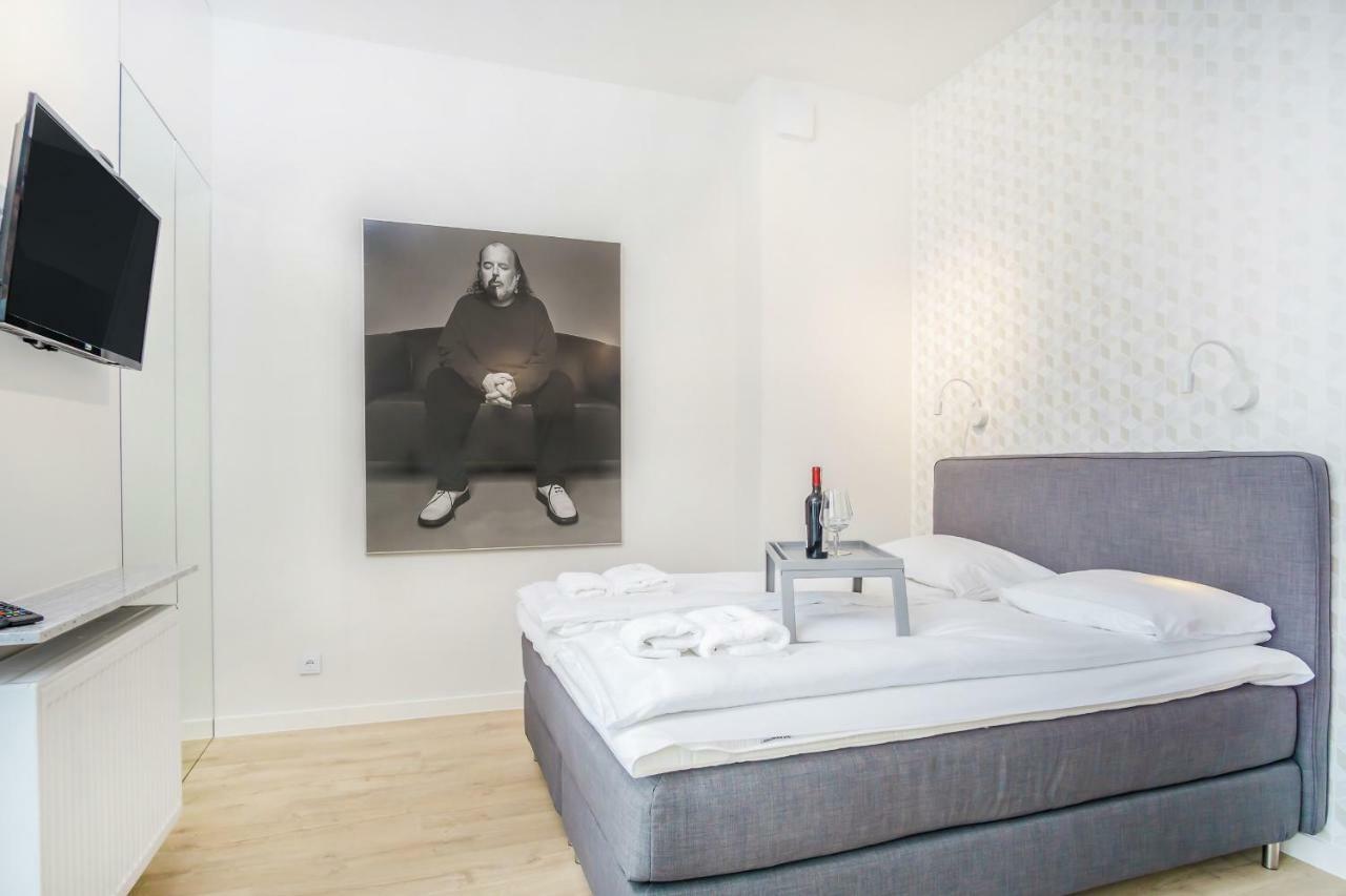 Apartments Poznan Mtp Bukowska By Noclegi Renters Luaran gambar