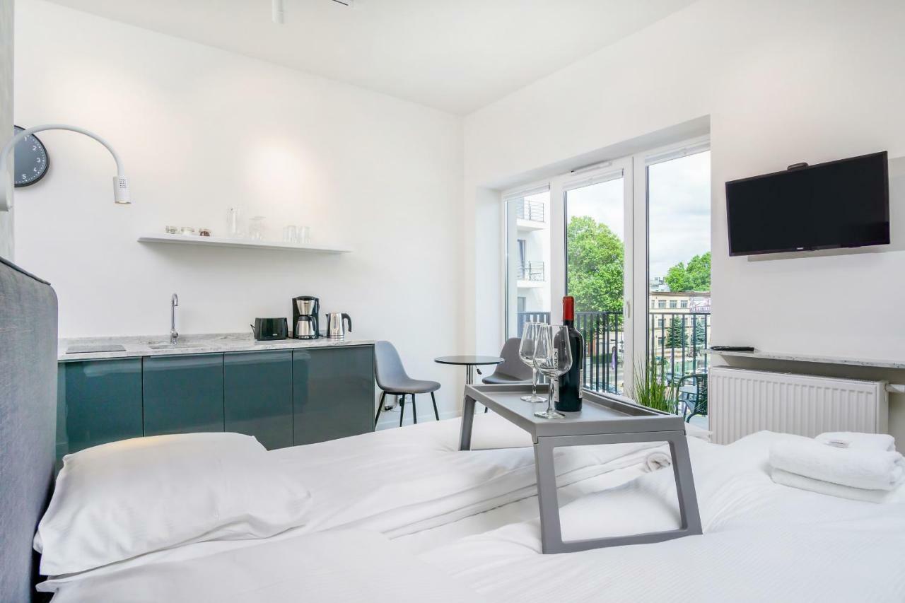 Apartments Poznan Mtp Bukowska By Noclegi Renters Luaran gambar